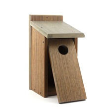 Load image into Gallery viewer, Nature&#39;s Friend Recycled Composite Birdhouse Feeder
