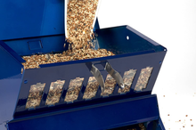 Load image into Gallery viewer, Woodlink Absolute II Electric Blue Squirrel Resistant Bird Feeder Model 7537

