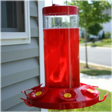 Load image into Gallery viewer, Perky-Pet 220 The Grand Master 48-Ounce Hummingbird Feeder
